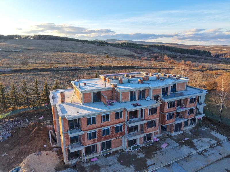 Residential complex with amenities in the town of Bankya