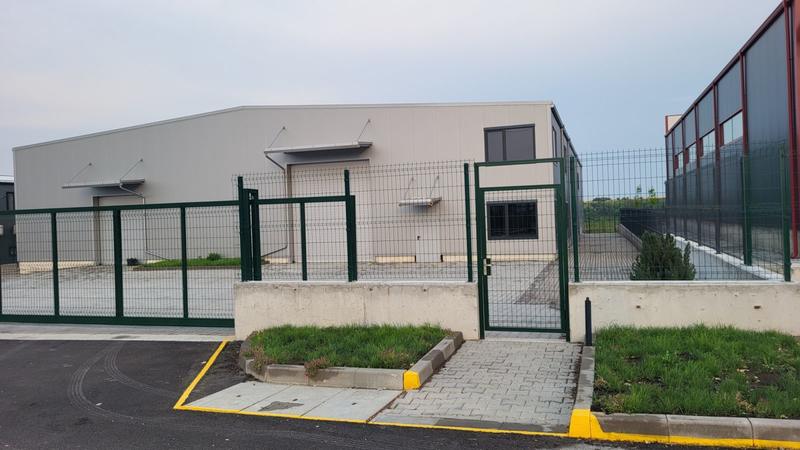 Functional industrial property with excellent access and readiness for business operations