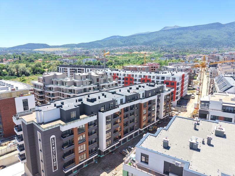 Spacious home in a new building, close to the National Sports Academy, Studentski Grad District, and key boulevards.