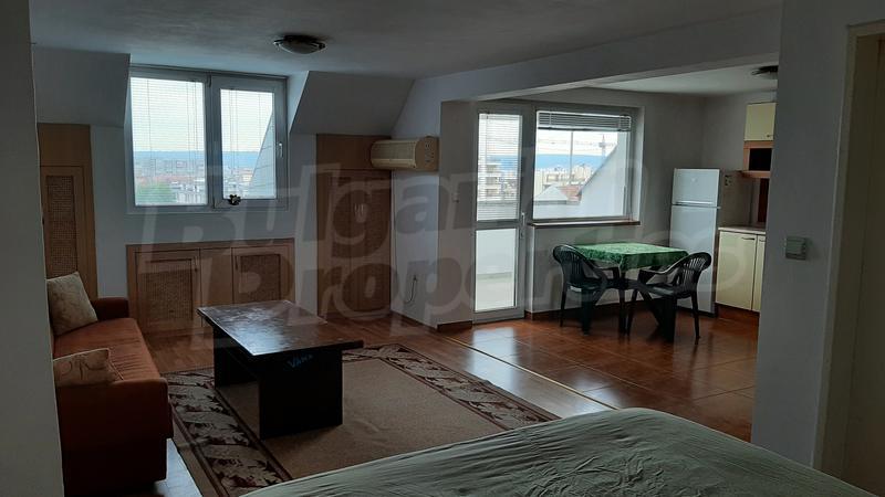 South apartment for rent in a well-maintained, brick building in Pobeda district 