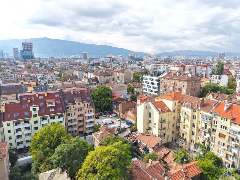 Apartments with 1, 2 or 3 bedrooms in luxurious 9-storey building