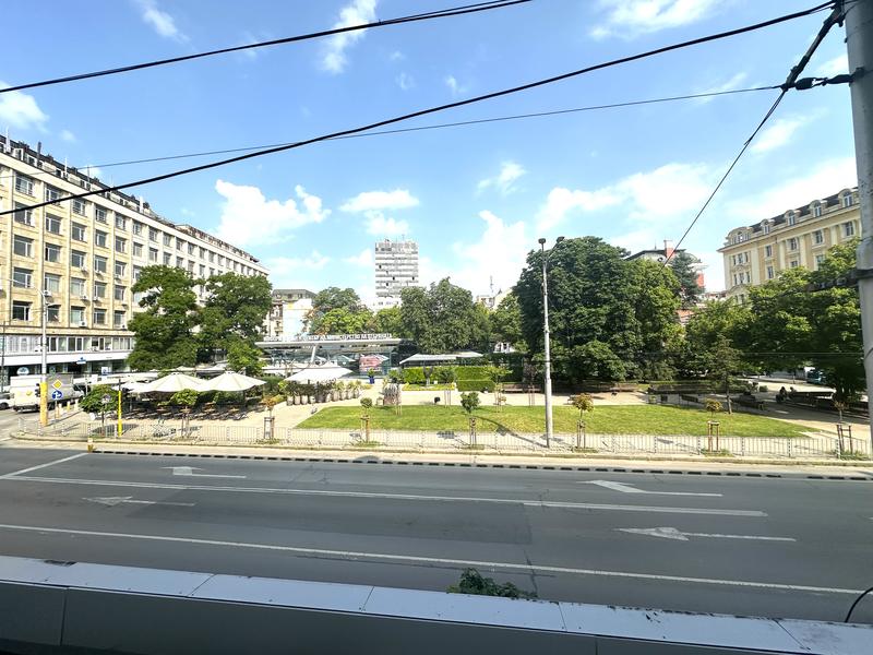 Aristocratic spacious property in the heart of Sofia