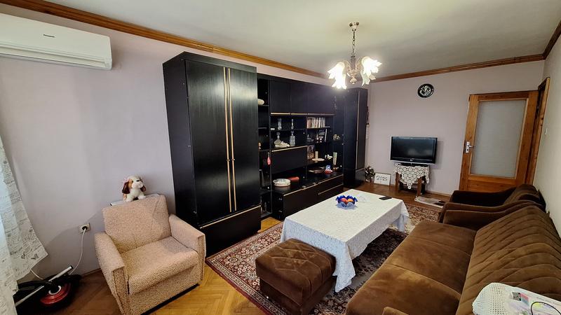 ����� �� ������� ����� � ���������� � ����� �����������