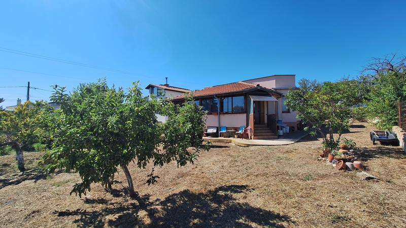 Residential and semi-basement floors near Bella Vita complex and St. St. Constantine and Elena resort