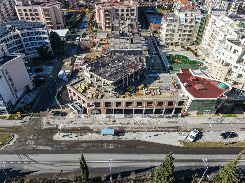 ����������� ����������� � ����������� ����� ���������� ������, � 200 � �� ����� Cacao Beach