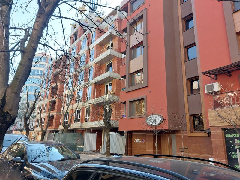 High-class apartments with spacious living environment near Bulgaria Blvd. and South Park 