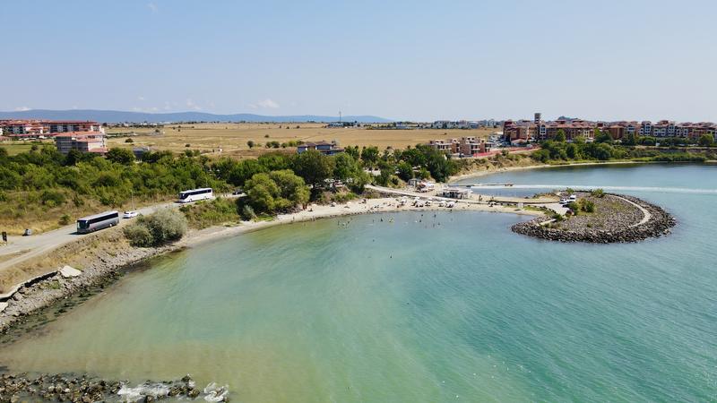 ������� ������ ����������� �� ����� ����� � ��������� ������� �����, �������� � ��������� �� �������� ��� ����