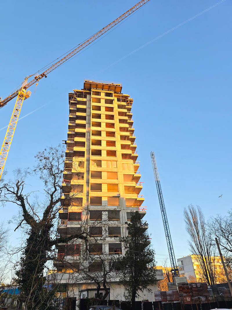 Multifunctional building with Act 14 - the future symbol of Chayka district