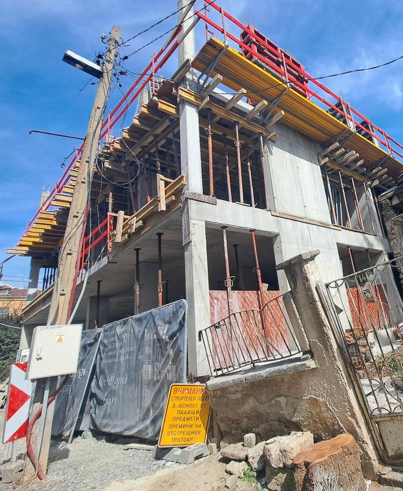 ������� ������ � ��������� ���� ����������� � ������� ������� �������