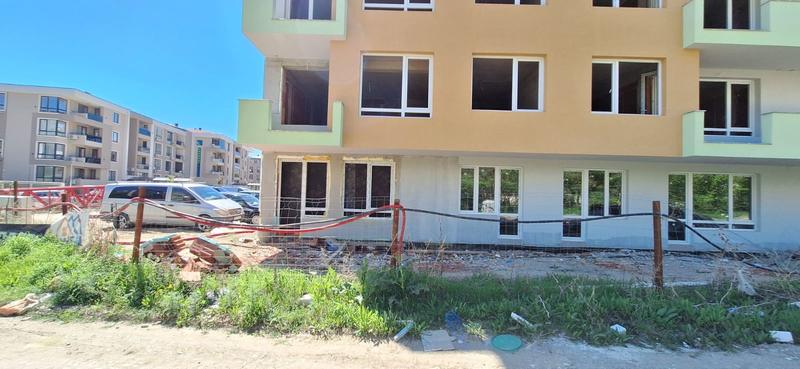 ������, ��������� � ��������� ������ �� ���� �����, � ������������� �� ����� �� ��. �������