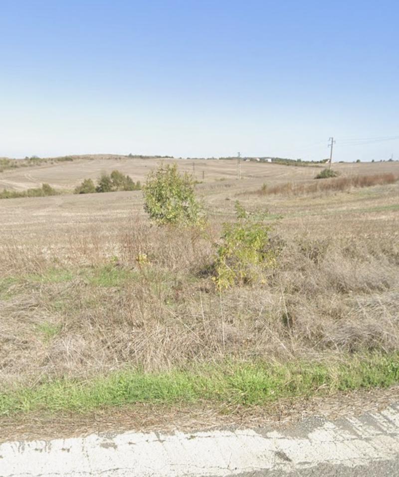 Plot for investment in Izvora area in the village of Tvarditsa