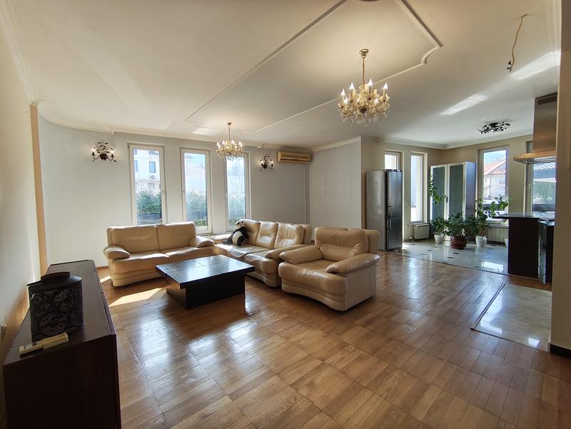 ������������� �������� � 3 ���������, 3 ������� ���������, 3 ��������� � ����� �� ����