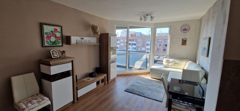 Spacious and sunny apartment in a luxury building with a prime location in the heart of Burgas