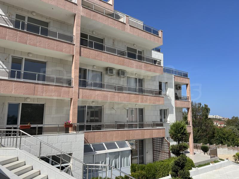 Panoramic apartments 500 m from the center and the beach