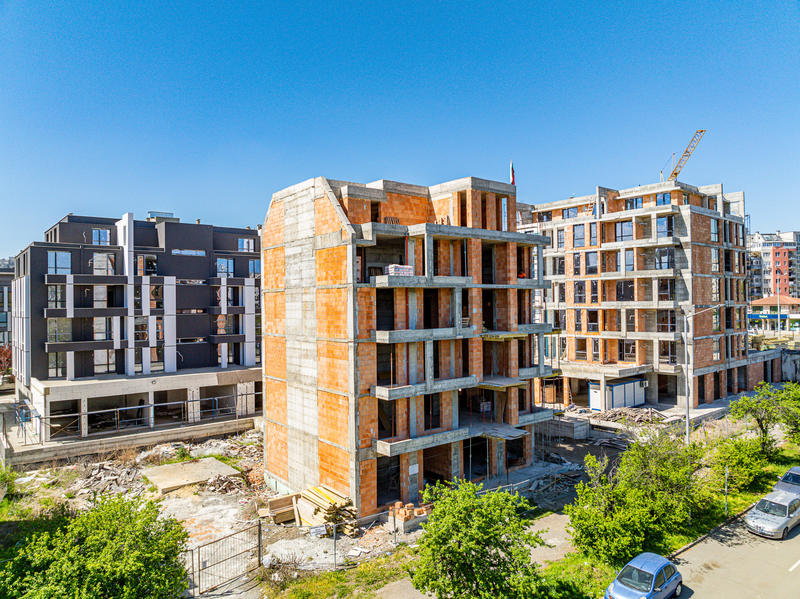 Last apartments in a building located in the fastest growing complex in Burgas
