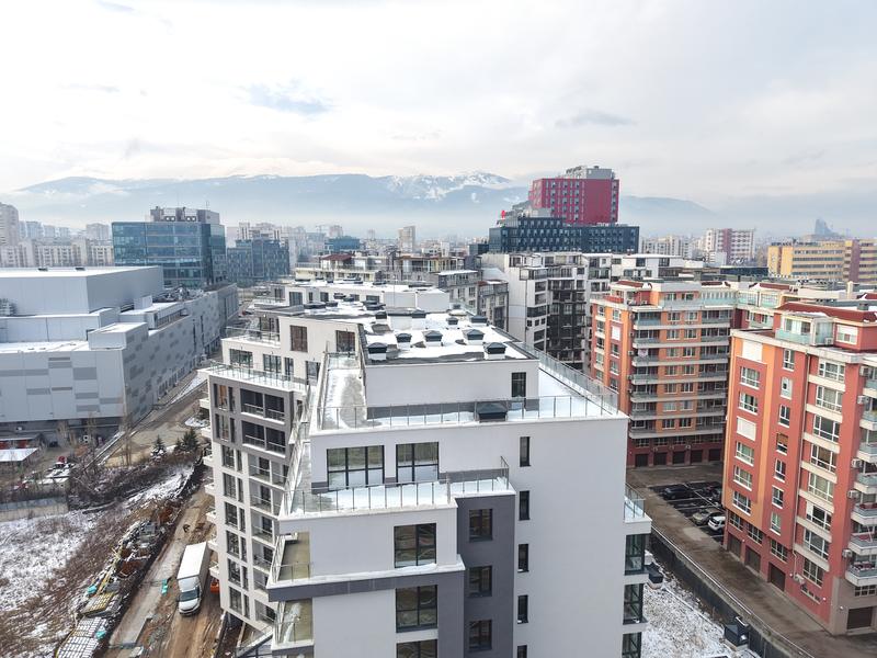 Modern apartments with impressive architecture and excellent location near the Mall, the Airport, business areas and Tsarigradsko Shosse Blvd.