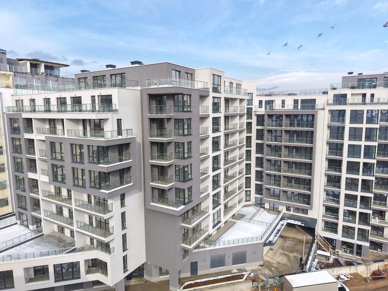 Modern apartments with impressive architecture and excellent location near the Mall, the Airport, business areas and Tsarigradsko Shosse Blvd.