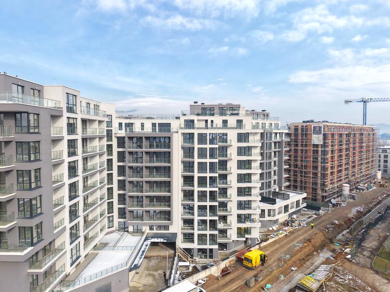 Modern apartments with impressive architecture and excellent location near the Mall, the Airport, business areas and Tsarigradsko Shosse Blvd.