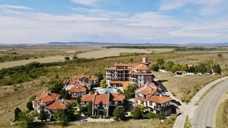 Properties in a complex with richly landscaped garden and swimming pool just 1200 meters from the beach