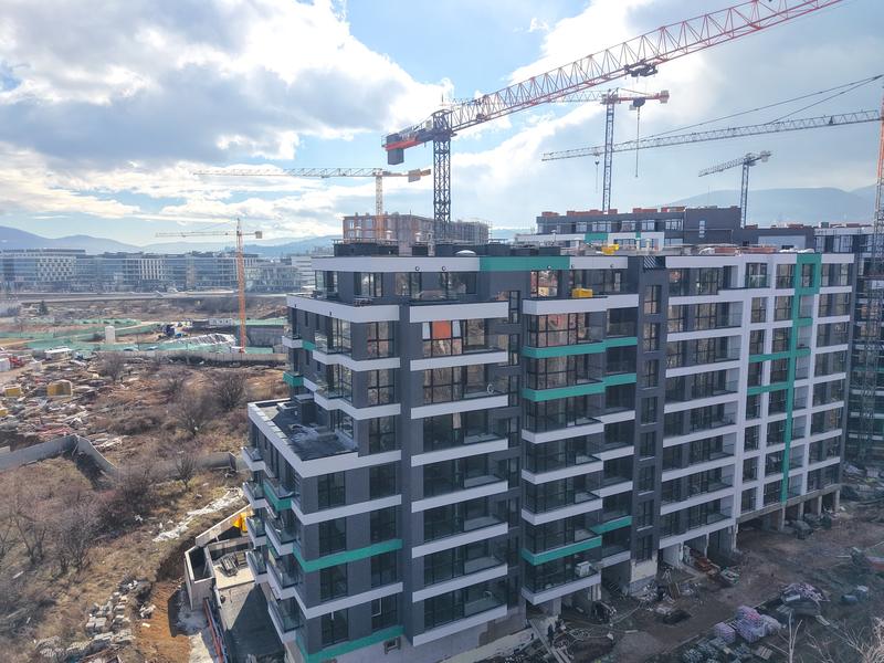 Apartments with 1, 2 and 3 bedrooms in a new complex with an excellent location in Mladost 4 district