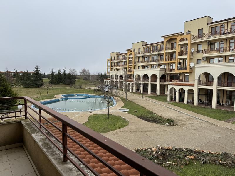 One-bedroom apartment in a luxury complex 5 km from Balchik