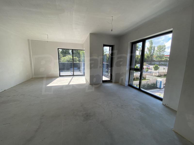 ����������� ��������� ����� ����� � ���������� ������, � ������� �������� � ������� ����� ������