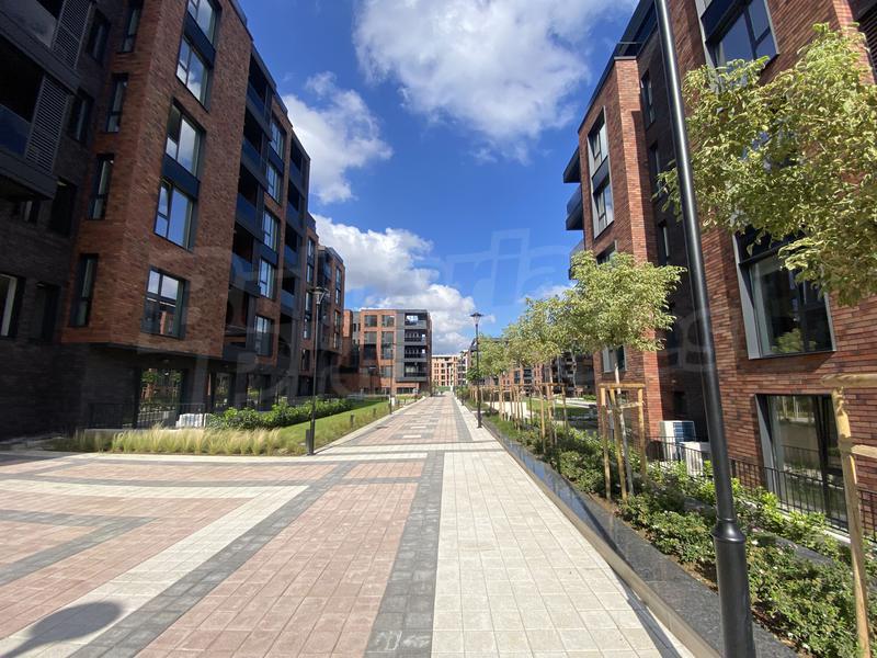 ����������� ��������� ����� ����� � ���������� ������, � ������� �������� � ������� ����� ������