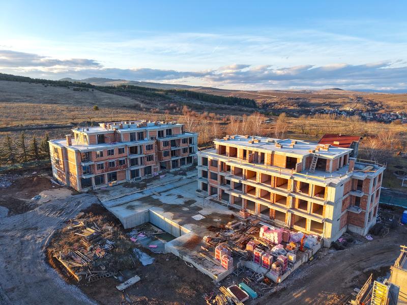 Residential complex with amenities in the town of Bankya