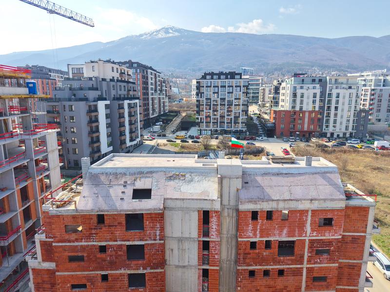 Apartments with 2 or 3 bedrooms near Vitosha and with convenient connections to the center of the capital