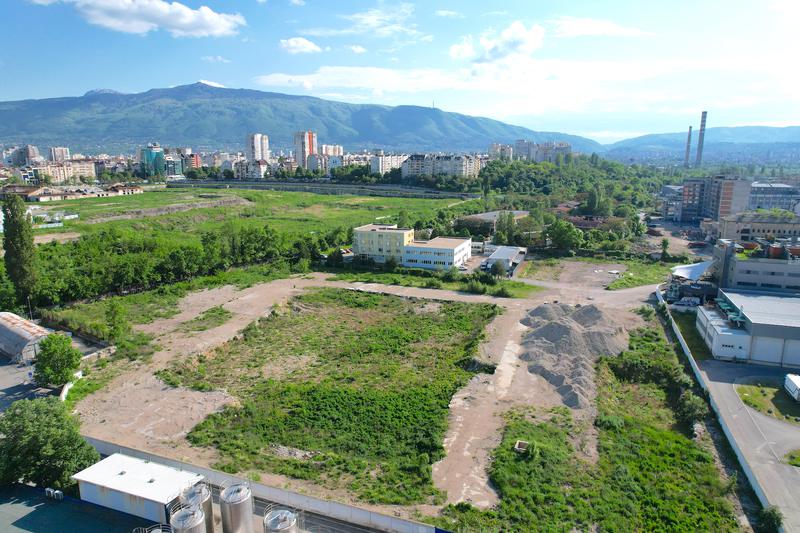 ����� ������������� ����� � �������� ������� � ������