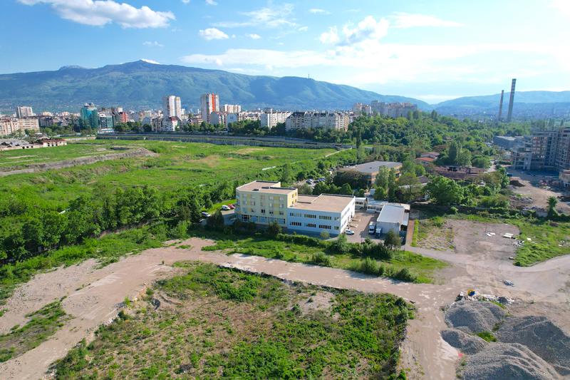 ����� ������������� ����� � �������� ������� � ������