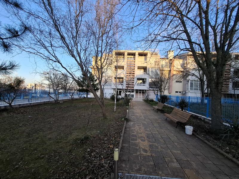 �������� ������ � ��� 16 � ������������� ���� �� 100 ����� �� �����