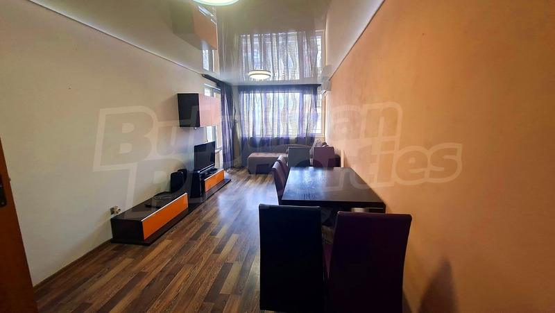 Fully furnished property with a lake view, close to a kindergarten
