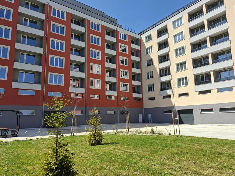 Property in a complex with a large park, alleys, children�s playground, and football field near a metro station