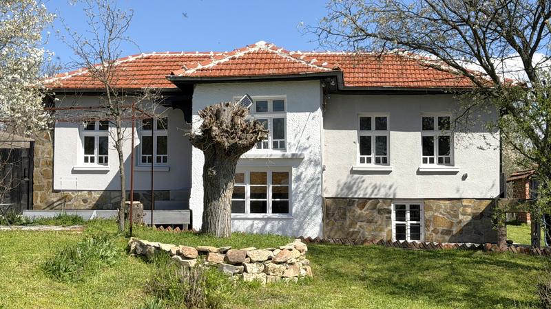 Property in a semi-mountain village surrounded by picturesque nature, near a river