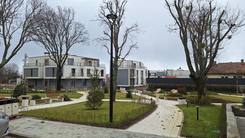 Modern energy-efficient property with green surroundings in Varna