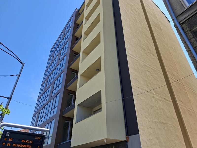 Apartments with 1, 2 or 3 bedrooms in luxurious 9-storey building