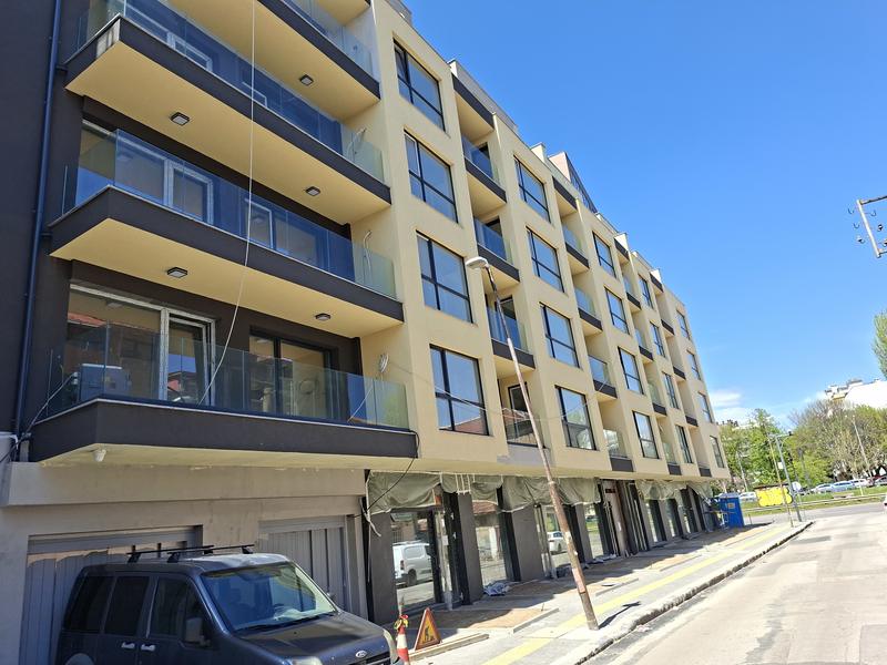 Apartments with 1, 2 or 3 bedrooms in luxurious 9-storey building