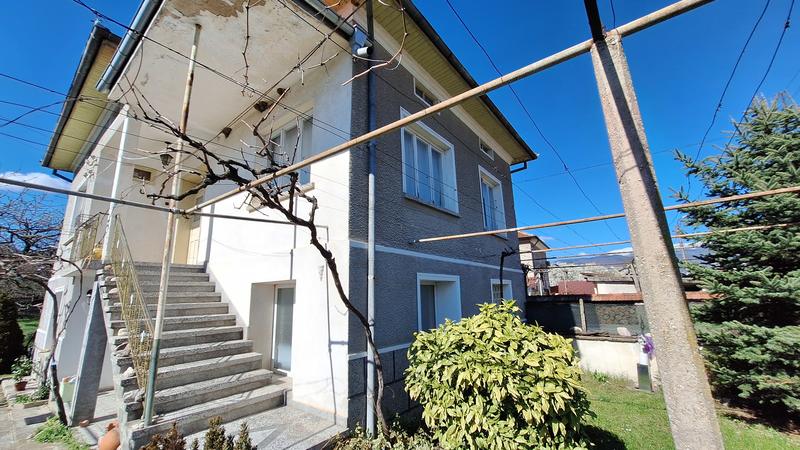 Spacious property with potential for a holiday home or year-round living
