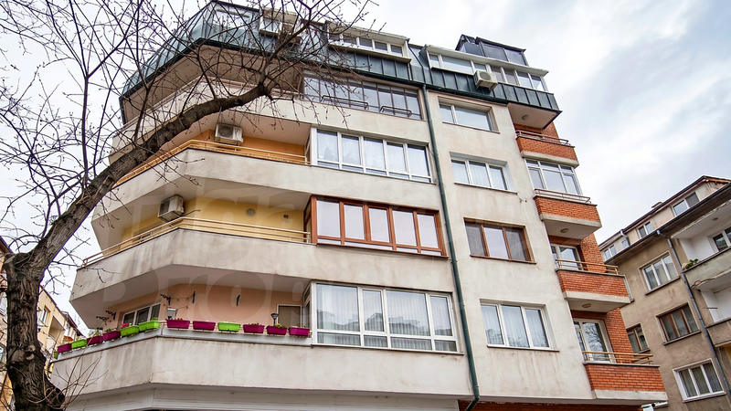 Well-located property close to universities, parks and the seaside in Varna