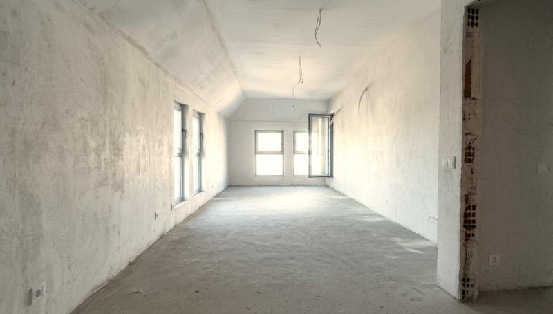 Functional home with strong investment potential