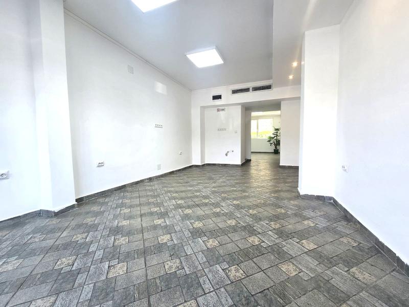 Business property with strong foot traffic in Izgrev district