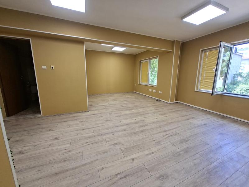 Bright and practical office space in a prime central location