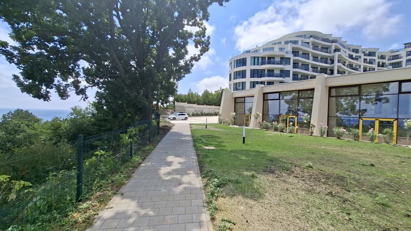 Maisonette with Two Bedrooms, Option for a Third, and Sea View