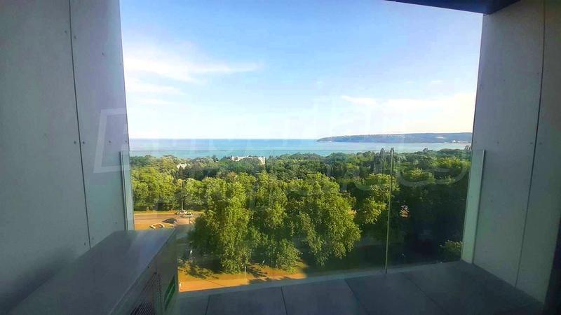 1-bedroom apartment, near beach resort, with sea views