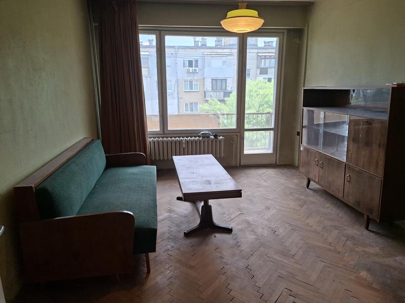 Property with two balconies, basement storage and excellent renovation potential