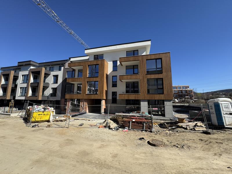 One and two-bedroom apartments in a new building with high class materials in the district of Malinova dolina