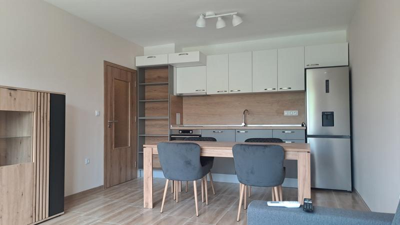 Fully Furnished New Home with Excellent Location and Optional Parking Space