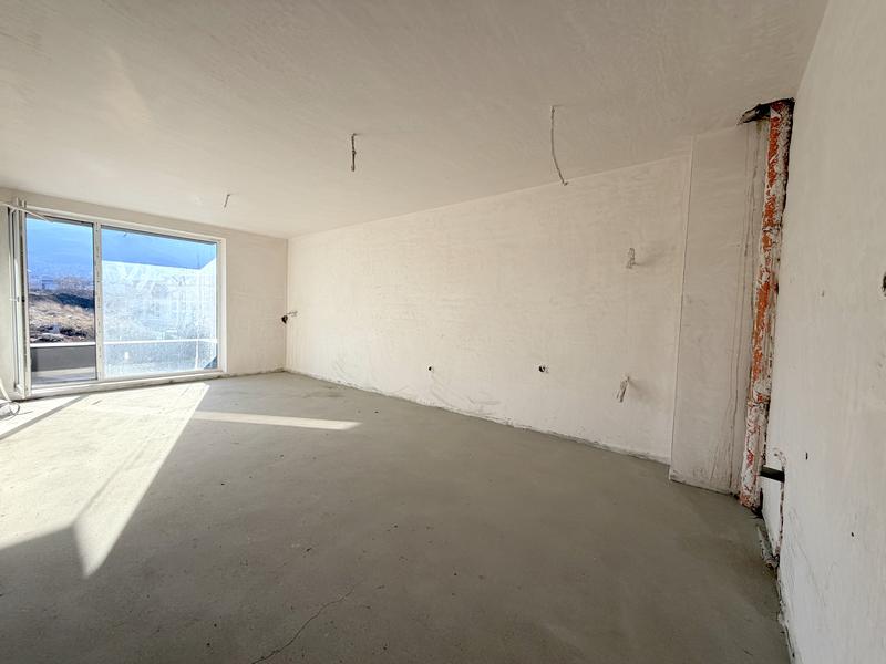 Functional home with a south-facing living room and two bedrooms in a new residential building
