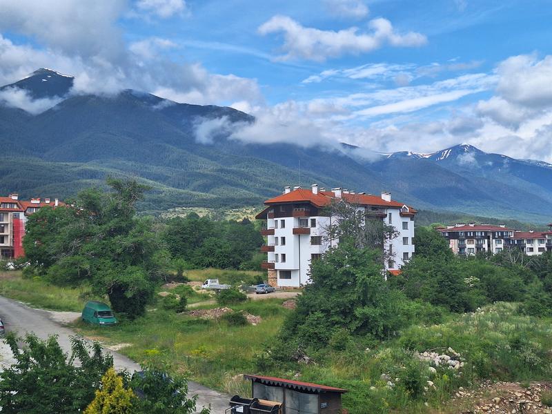 Furnished apartment with views of Pirin